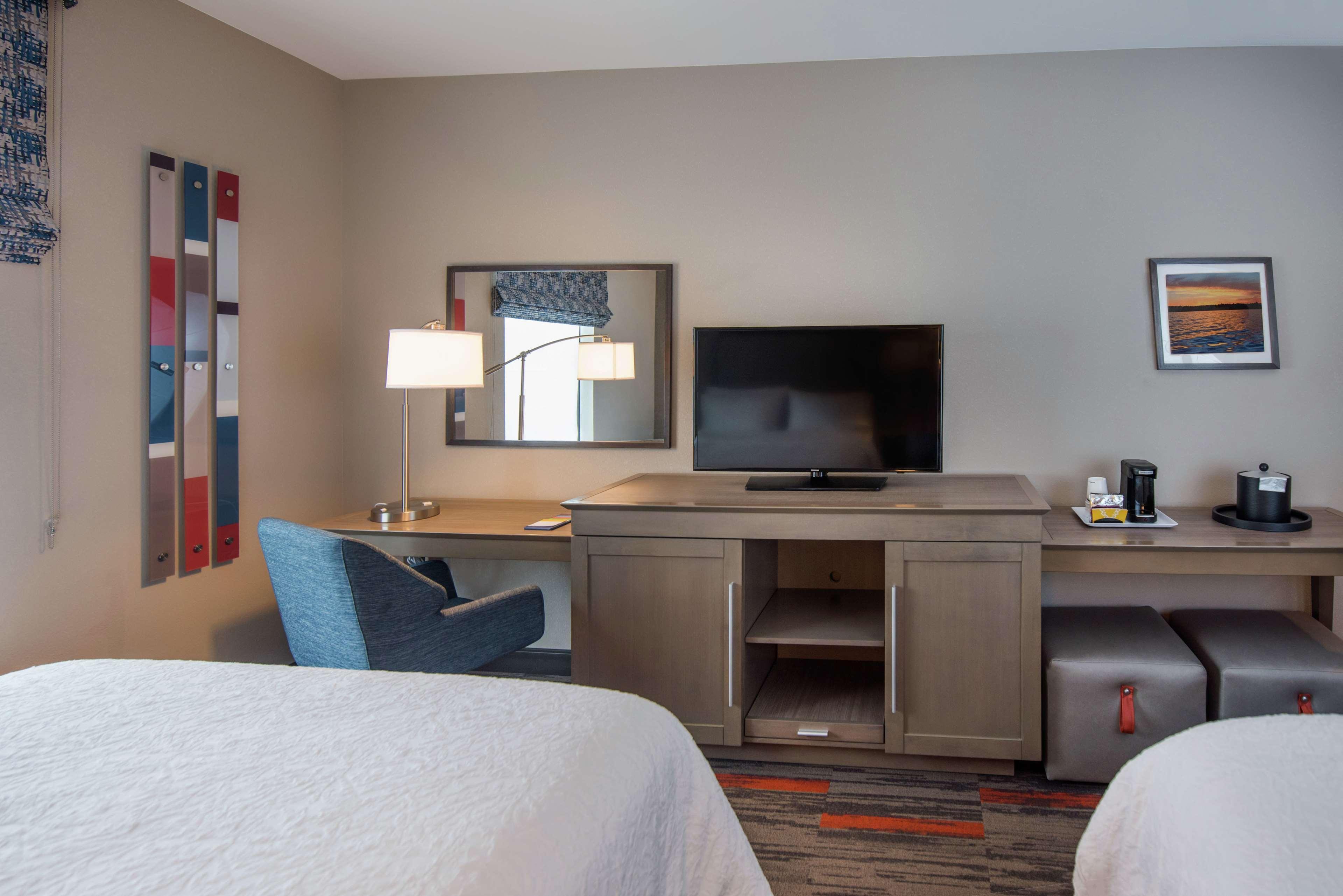 Hampton Inn And Suites At Wisconsin Dells Lake Delton Kültér fotó