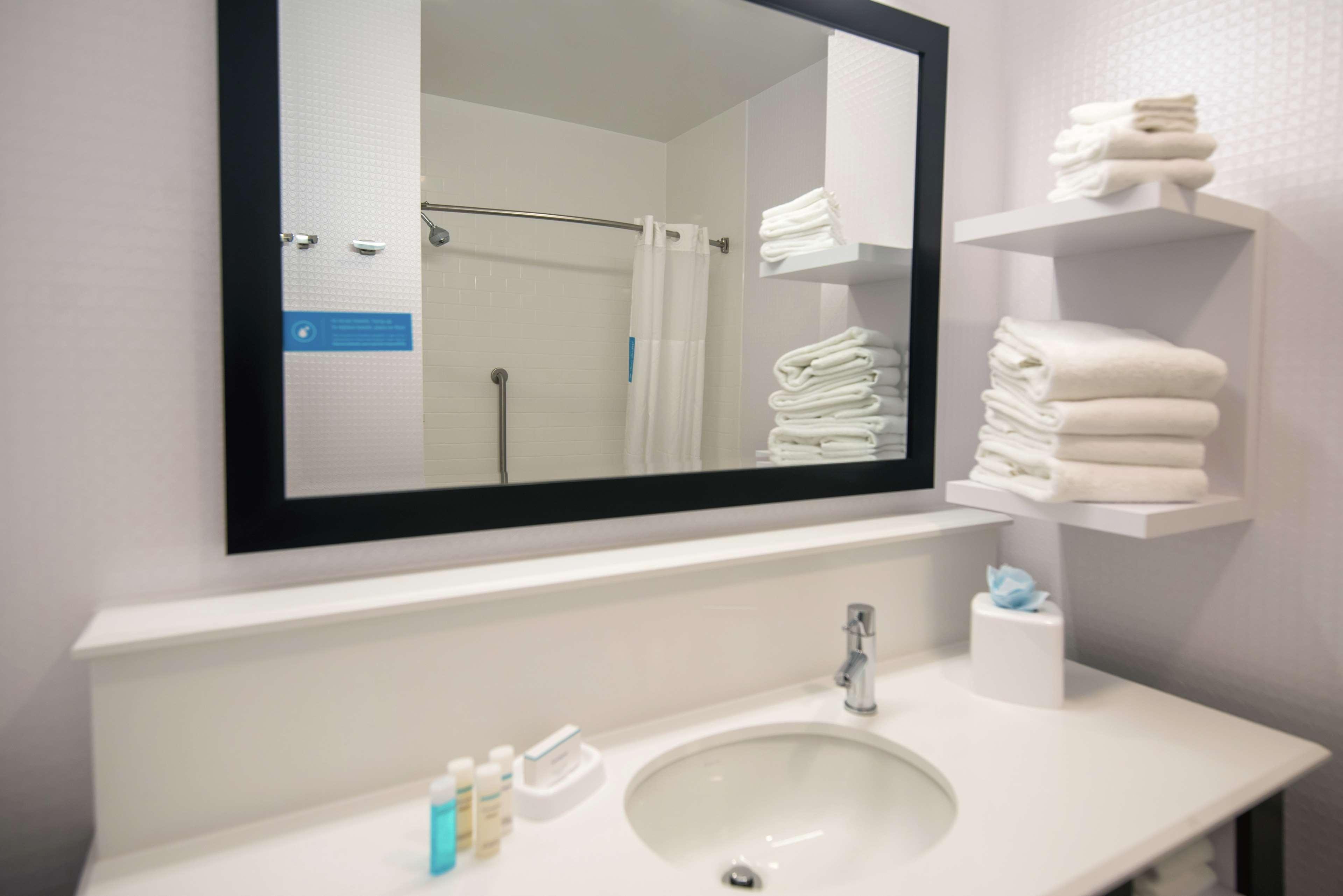 Hampton Inn And Suites At Wisconsin Dells Lake Delton Kültér fotó