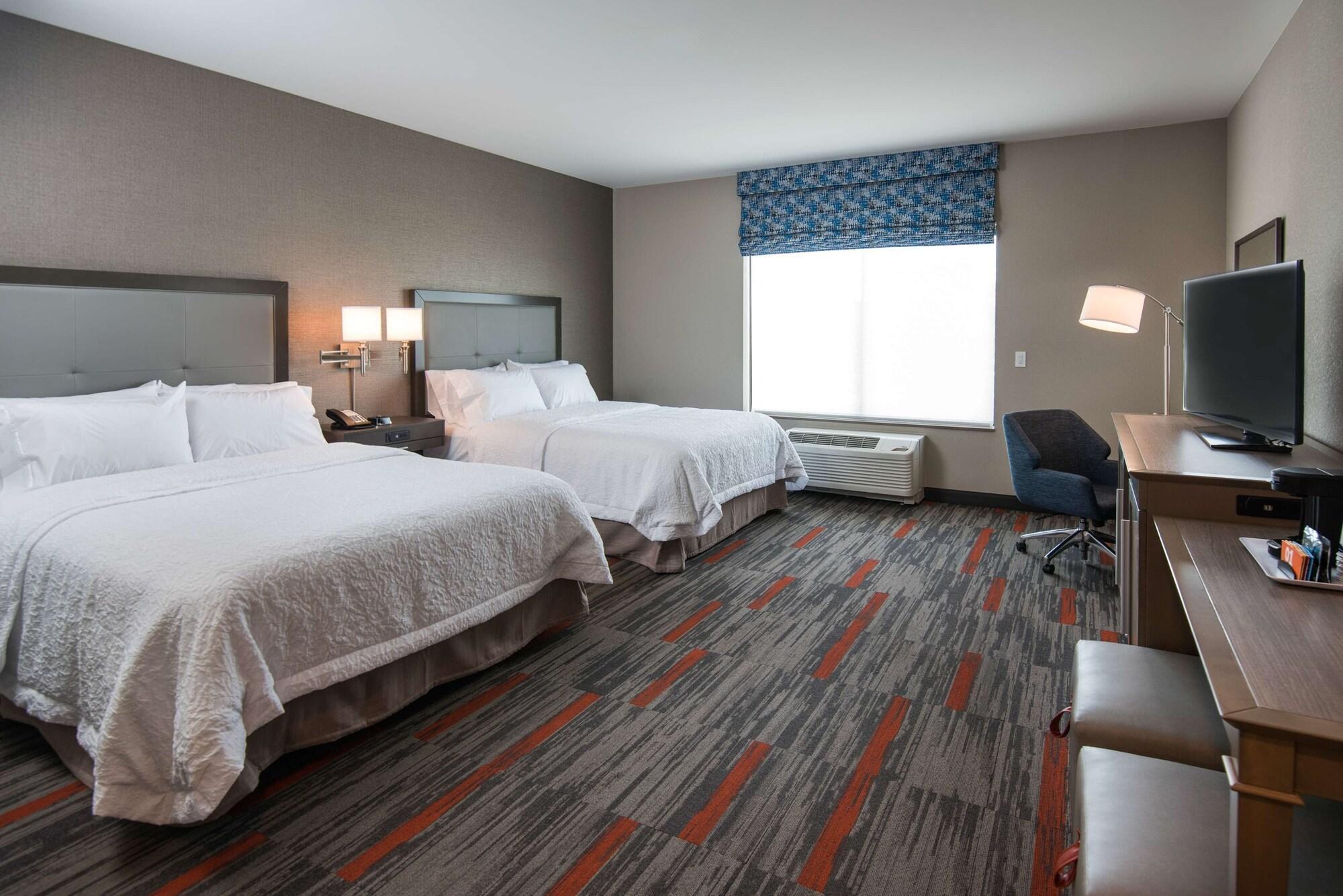 Hampton Inn And Suites At Wisconsin Dells Lake Delton Kültér fotó