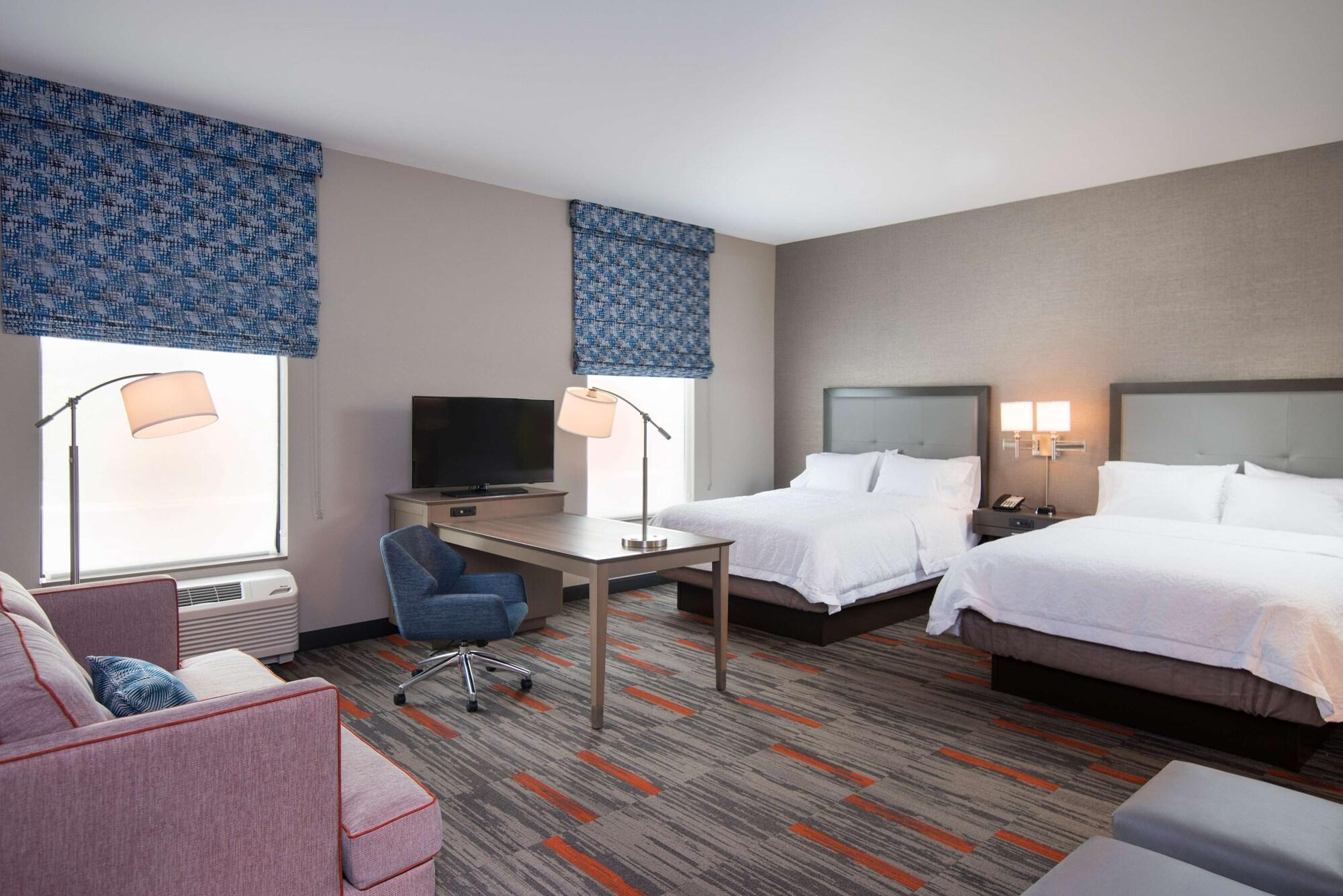 Hampton Inn And Suites At Wisconsin Dells Lake Delton Kültér fotó