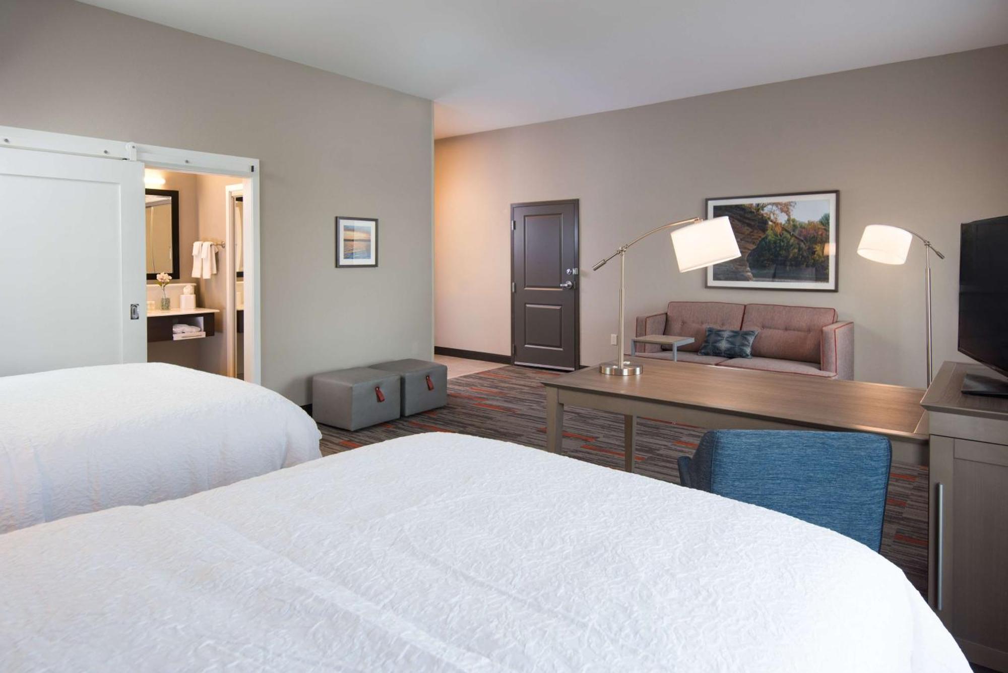 Hampton Inn And Suites At Wisconsin Dells Lake Delton Kültér fotó